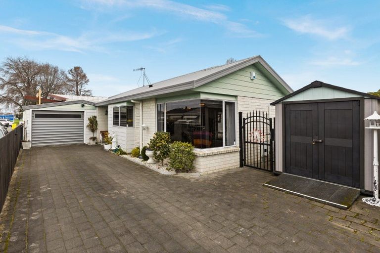Photo of property in 26a White Street, Taradale, Napier, 4112