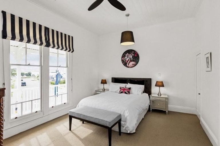 Photo of property in 8 Battery Road, Ahuriri, Napier, 4110