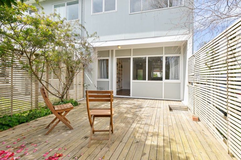 Photo of property in 42d Ngatoto Street, Ngaio, Wellington, 6035