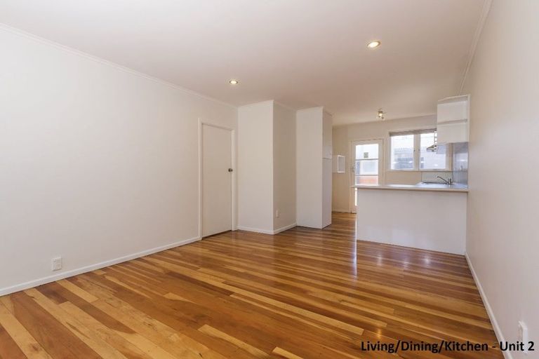 Photo of property in 11 Rewa Street, New Lynn, Auckland, 0600