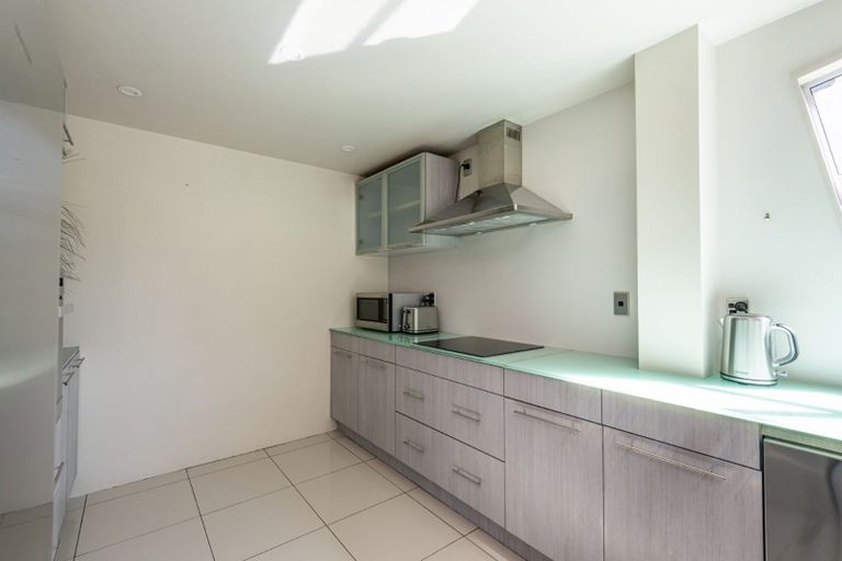 Photo of property in Hb Apartments, 5/3 Holland Street, Te Aro, Wellington, 6011