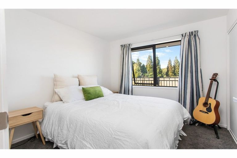 Photo of property in 8 Musket Lane, Broomfield, Christchurch, 8042