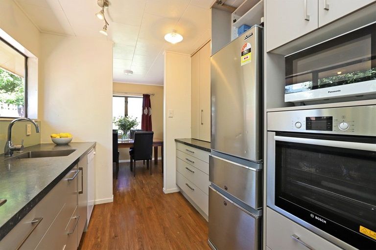 Photo of property in 14 Gilmour Place, Taradale, Napier, 4112