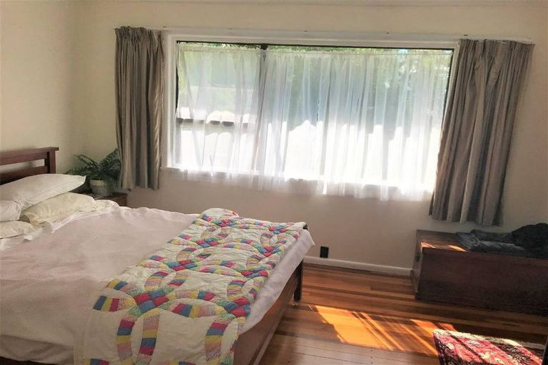 Photo of property in 6 Miro Road, Mangere Bridge, Auckland, 2022