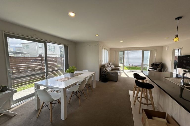 Photo of property in 189 Porchester Road, Takanini, 2112