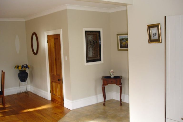 Photo of property in 14 Petherick Crescent, Johnsonville, Wellington, 6037