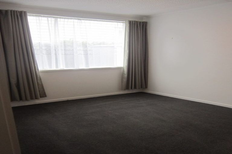 Photo of property in 2/22 Clare Road, St Albans, Christchurch, 8014