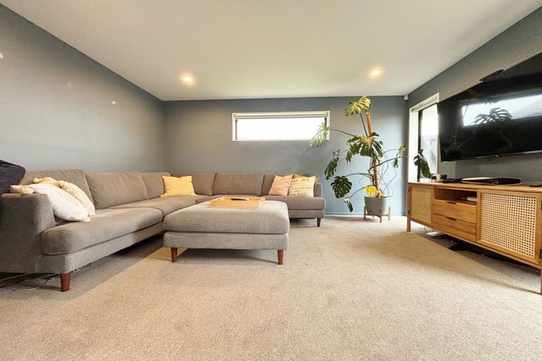 Photo of property in 17 Fairbairn Road, Rolleston, 7614