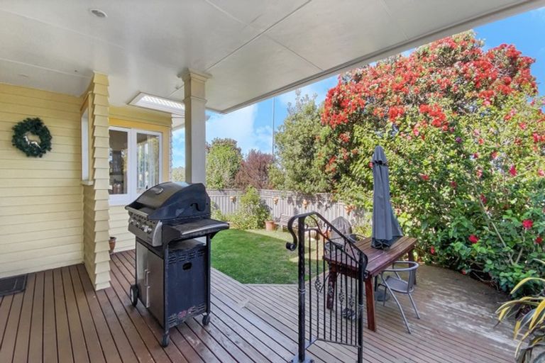Photo of property in 88 Victoria Road, Devonport, Auckland, 0624