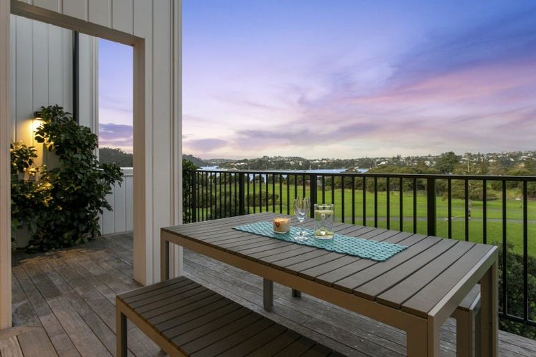 Photo of property in 30 Catalina Drive, Hobsonville, Auckland, 0616