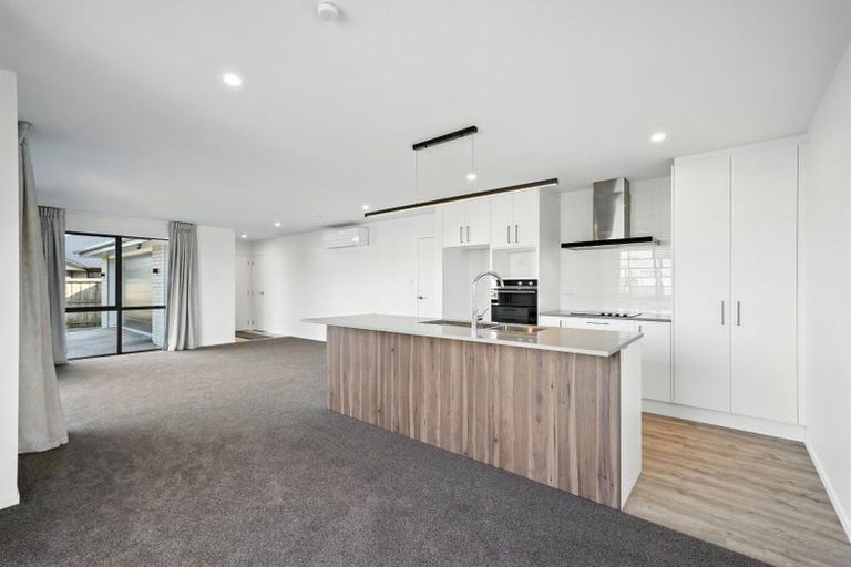 Photo of property in 11 Toetoe Street, Halswell, 8025