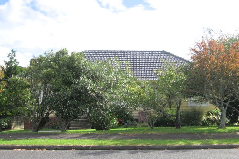 Photo of property in 1/59 Newington Road, Henderson, Auckland, 0612