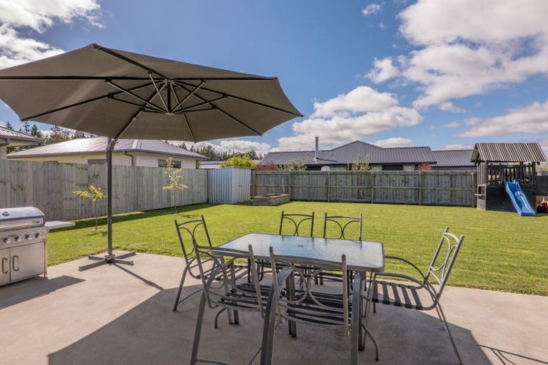 Photo of property in 16 Memorial Crescent, Methven, 7730