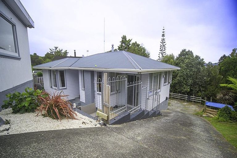 Photo of property in 7 Handley Place, Onerahi, Whangarei, 0110