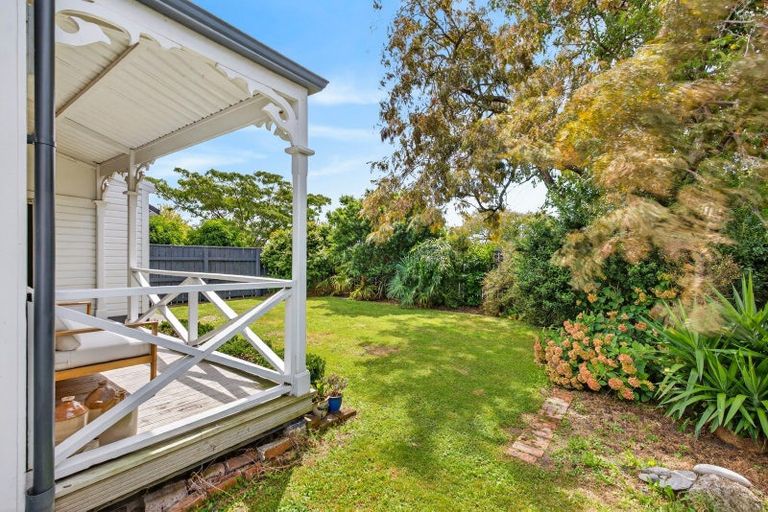 Photo of property in 707a Victoria Street, Parkvale, Hastings, 4122