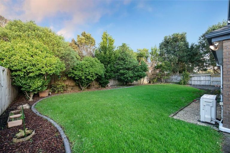 Photo of property in 53 Espalier Drive, Henderson, Auckland, 0612