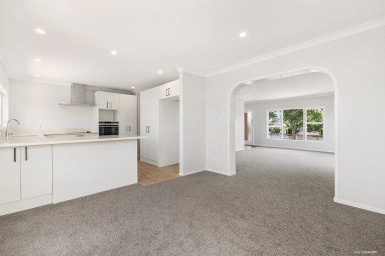 Photo of property in 13 Thomas Road, Mangere, Auckland, 2022