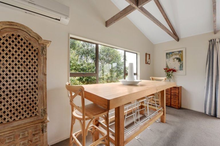 Photo of property in 16 Britannia Heights, Stepneyville, Nelson, 7010