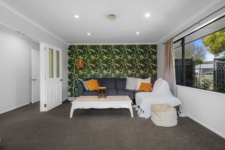 Photo of property in 12 Whiting Drive, Wakefield, 7025