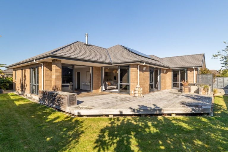 Photo of property in 6 Kokopu Street, Pegasus, 7612