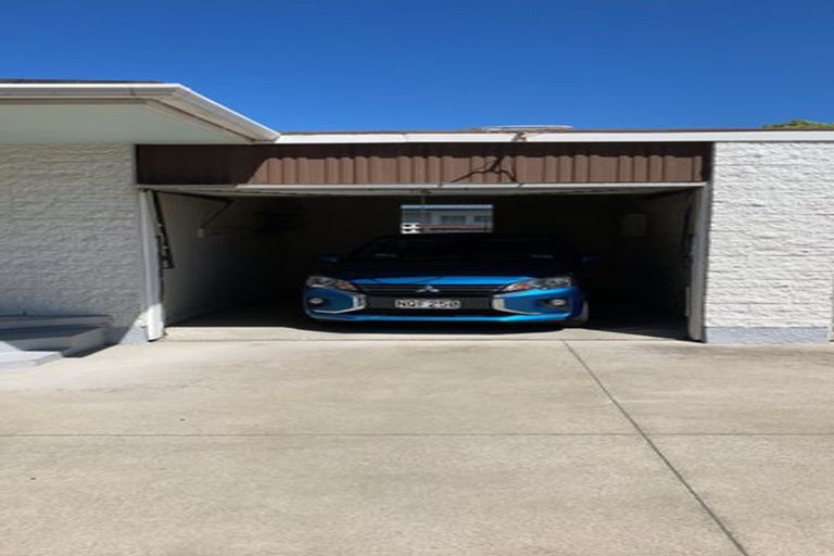 Photo of property in 7 Sparks Road, Somerfield, Christchurch, 8024