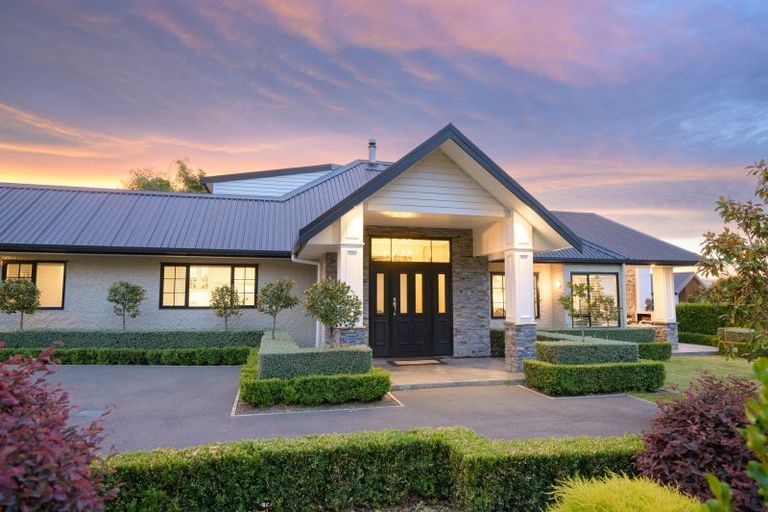 Photo of property in 32 Concordia Drive, Richmond, 7020