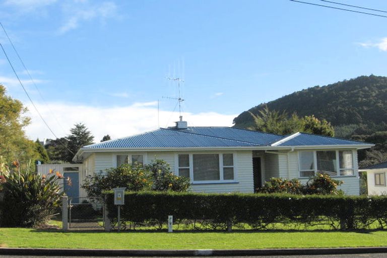 Photo of property in 6 Tuatara Drive, Te Kamo, Whangarei, 0112