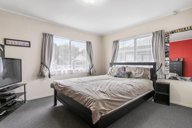 Photo of property in 2/11 Avis Avenue, Papatoetoe, Auckland, 2025