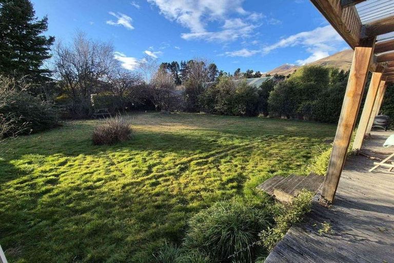 Photo of property in 21 Groves Street, Glenorchy, 9372