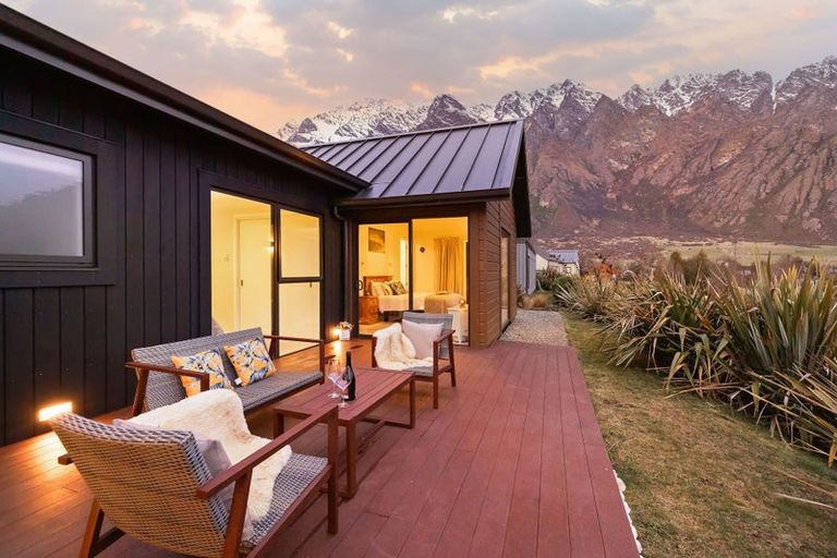 Photo of property in 24 Mckellar Drive, Jacks Point, Queenstown, 9371