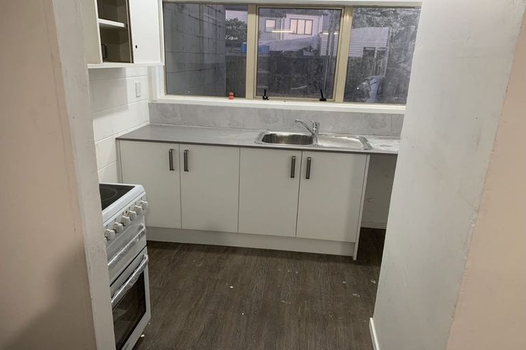 Photo of property in 5/8a Gray Avenue, Mangere East, Auckland, 2024