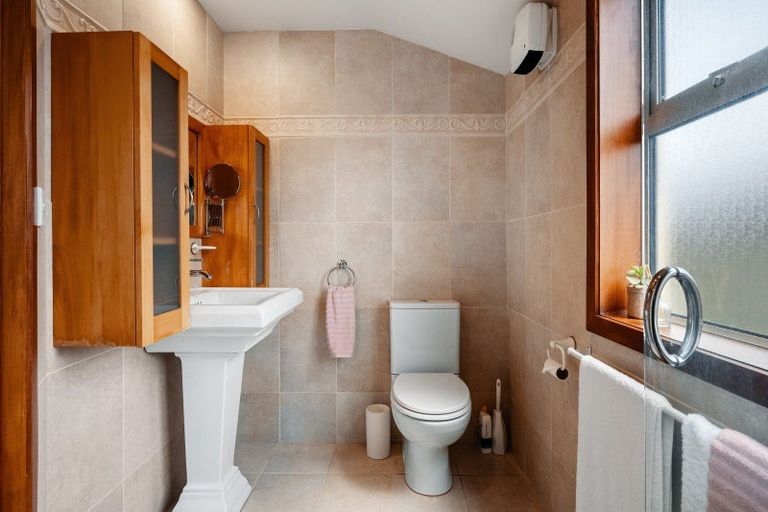 Photo of property in 3 Farrier Court, Cromwell, 9310