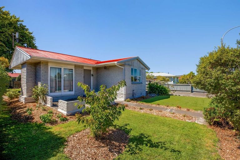 Photo of property in 8 Green Street, Rangiora, 7400