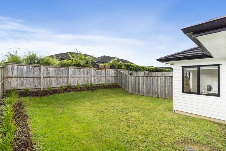 Photo of property in 3 Tilly Lane, Huapai, Kumeu, 0810