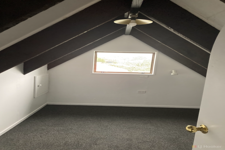 Photo of property in 20 Manse Street, Waimate, 7924