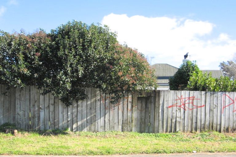 Photo of property in 37 Heathdale Crescent, Papakura, 2110