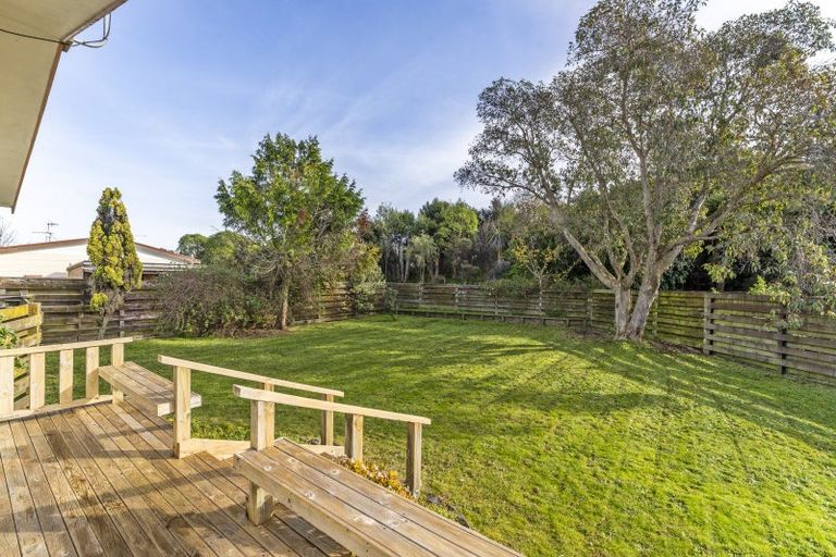 Photo of property in 26 Cypress Grove, Paraparaumu, 5032