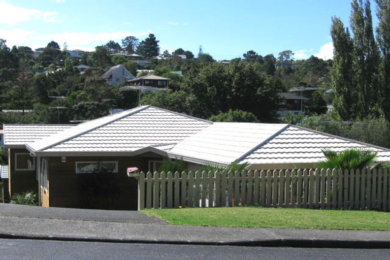 Photo of property in 2/14 Fitzwilliam Drive, Torbay, Auckland, 0630