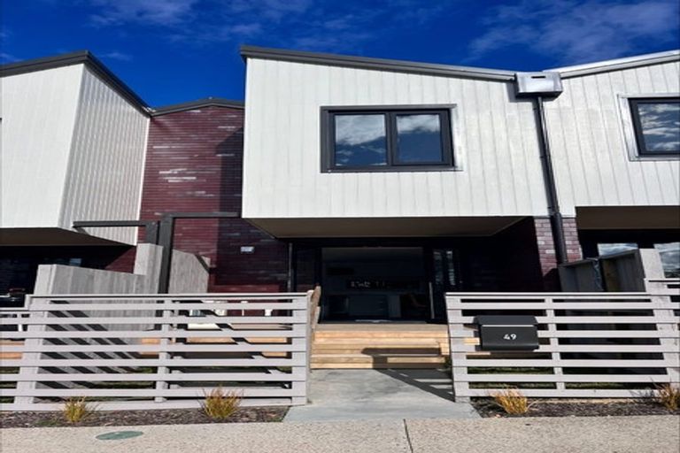 Photo of property in 49 Te Puketoka Lane, Mangere, Auckland, 2022