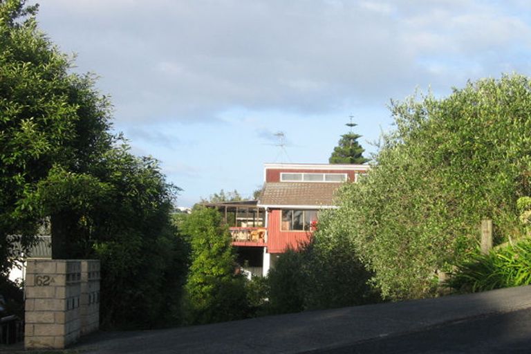 Photo of property in 1/62a Lynden Avenue, Hillcrest, Auckland, 0627