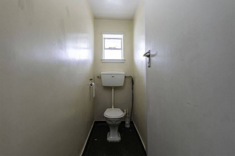 Photo of property in 6 Awatea Road, Hornby, Christchurch, 8042