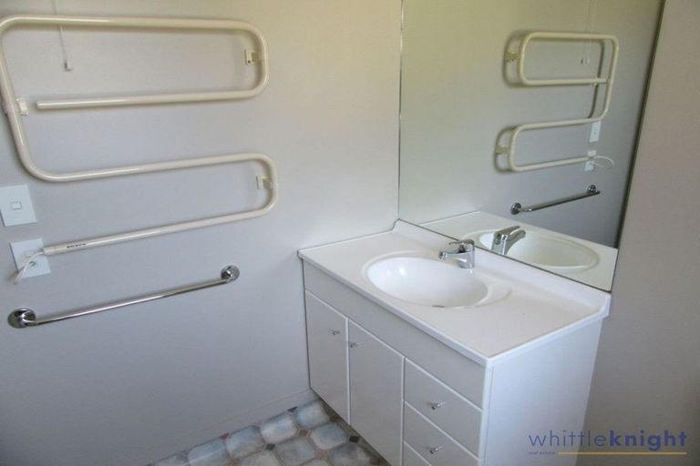 Photo of property in 19b Picton Avenue, Riccarton, Christchurch, 8011