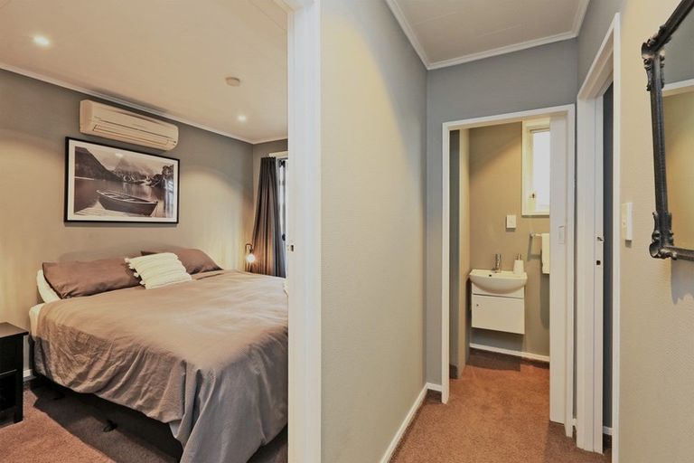 Photo of property in 4/8 Lee Road, Taradale, Napier, 4112