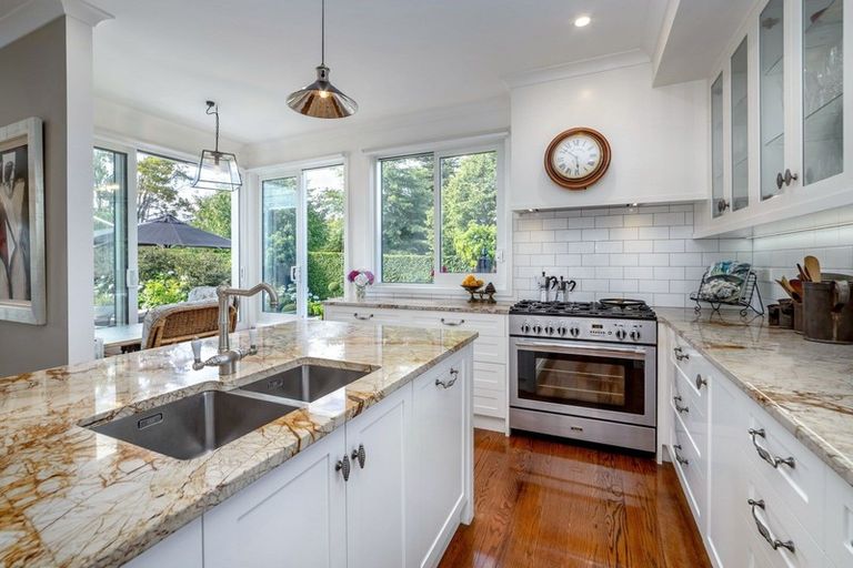 Photo of property in 6 Westwood Avenue, Greytown, 5712