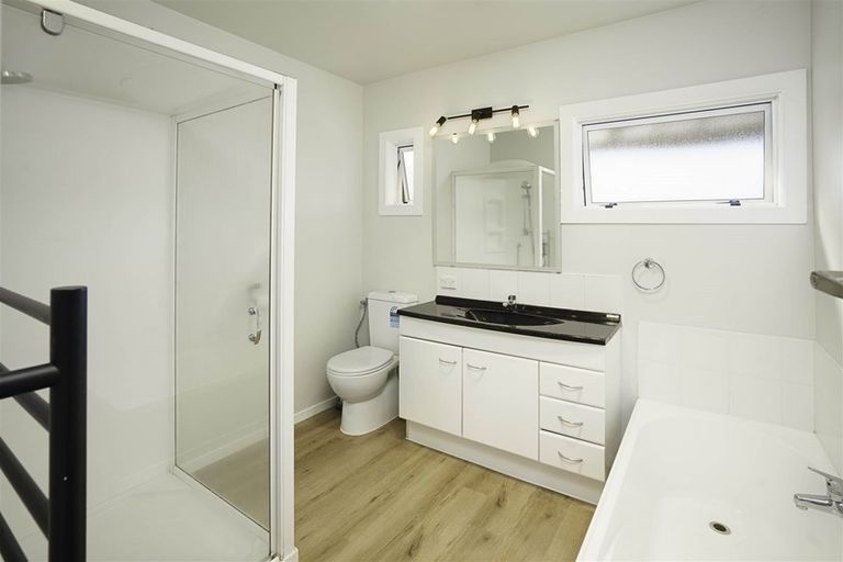 Photo of property in 68 Leicester Street, Stoke, Nelson, 7011