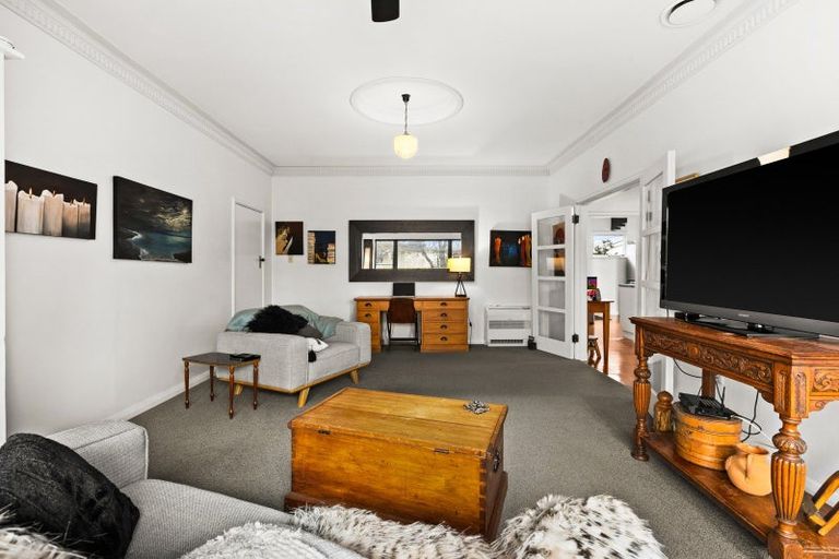 Photo of property in 4 Higgins Street, Marewa, Napier, 4110