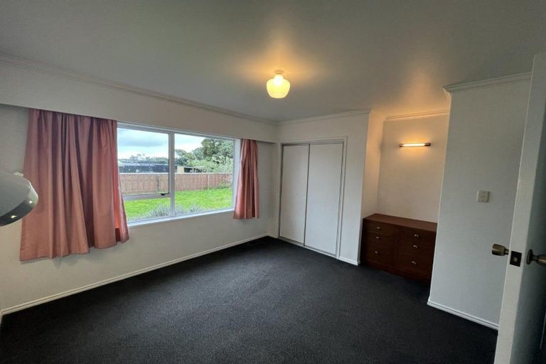 Photo of property in 54 Wairau Road, Oakura, 4314