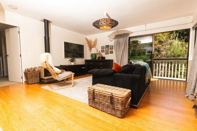 Photo of property in 1/16 Anne Mclean Drive, Bayview, Auckland, 0629