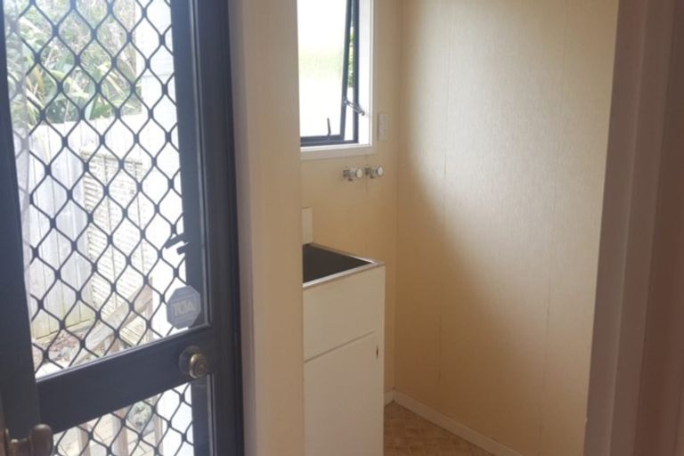 Photo of property in 34c Kewa Road, Albany Heights, Auckland, 0632
