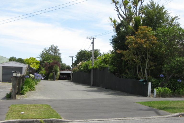 Photo of property in 9 Emlyn Place, Avondale, Christchurch, 8061